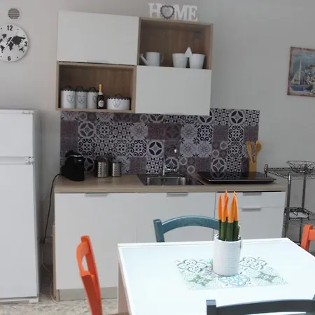 Enry's House Apartmán Bari